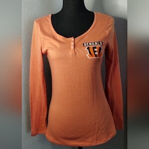 NFL Team Apparel Cincinnati Bengals Orange Black Ladies Long Sleeve Tee Size XS